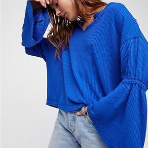 We The Free/Free People Dahlia Thermal Top in Sapphire -NWOT - Size small